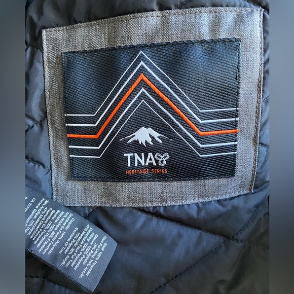 TNA Aritzia Avoriaz Parka XS - Picture 3 of 6